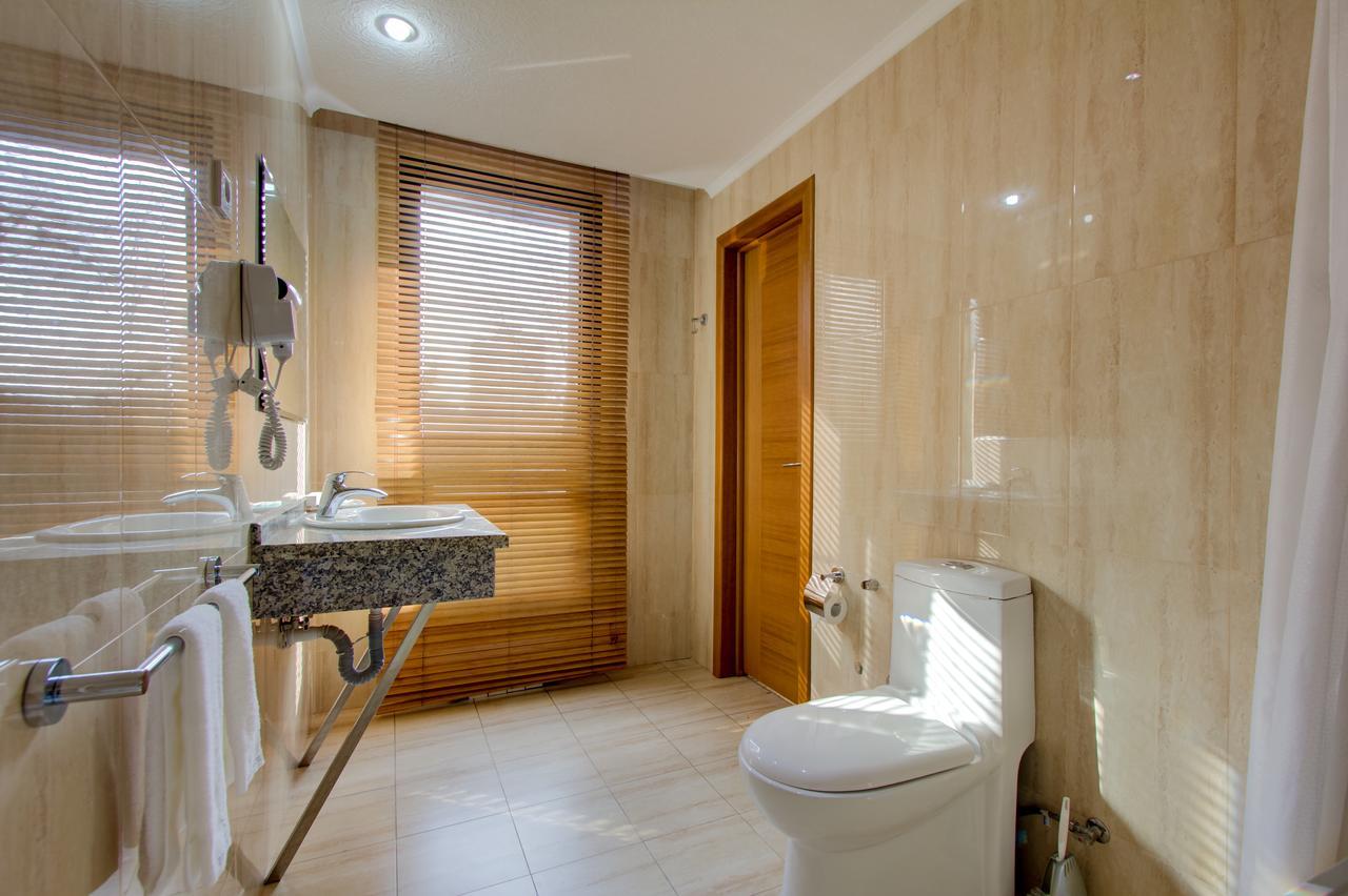 Bishkek Boutique Hotel Ngoại thất bức ảnh